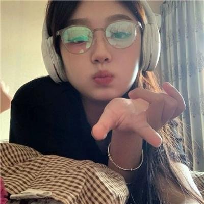 小丫头淡紫历险记